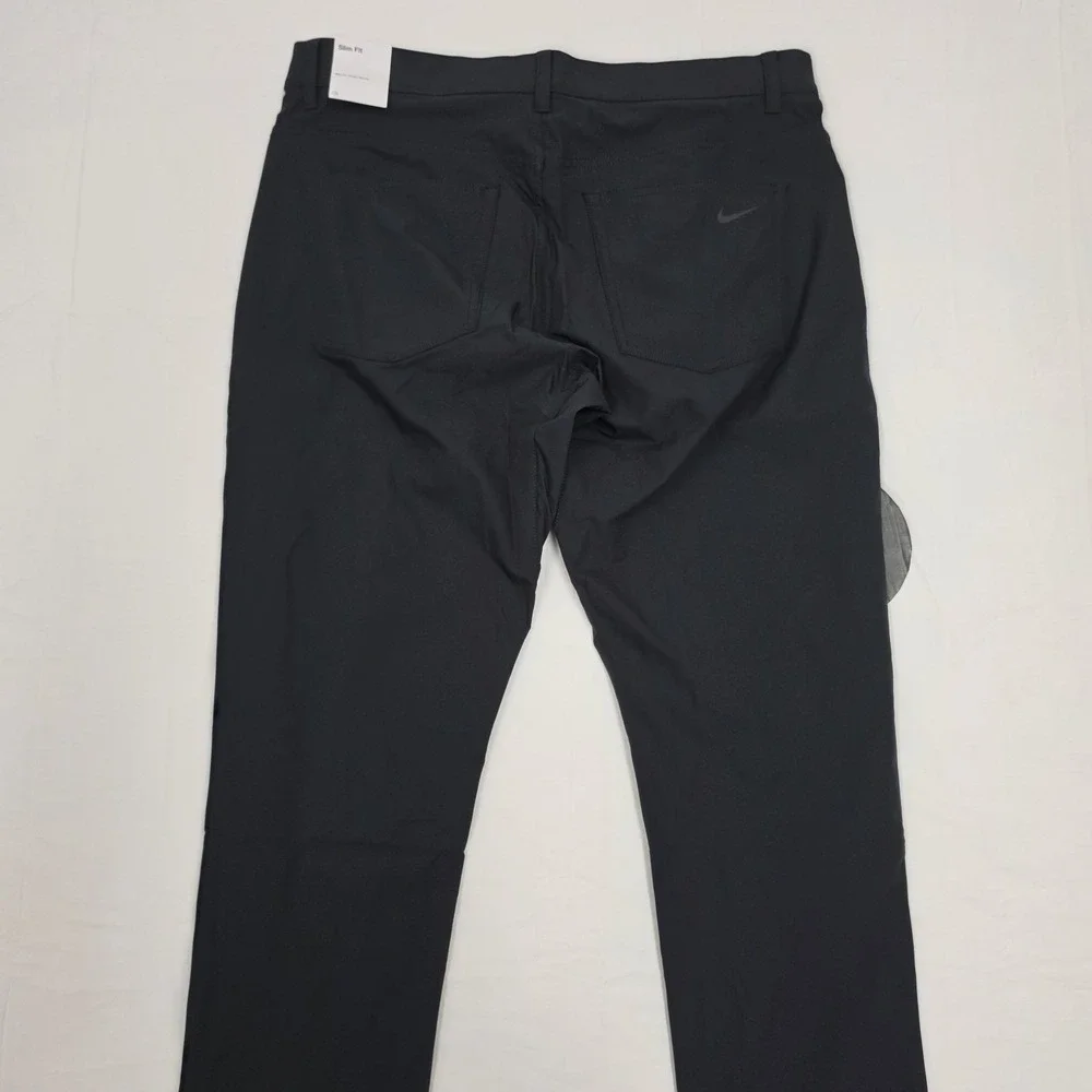 Nike tour pocket